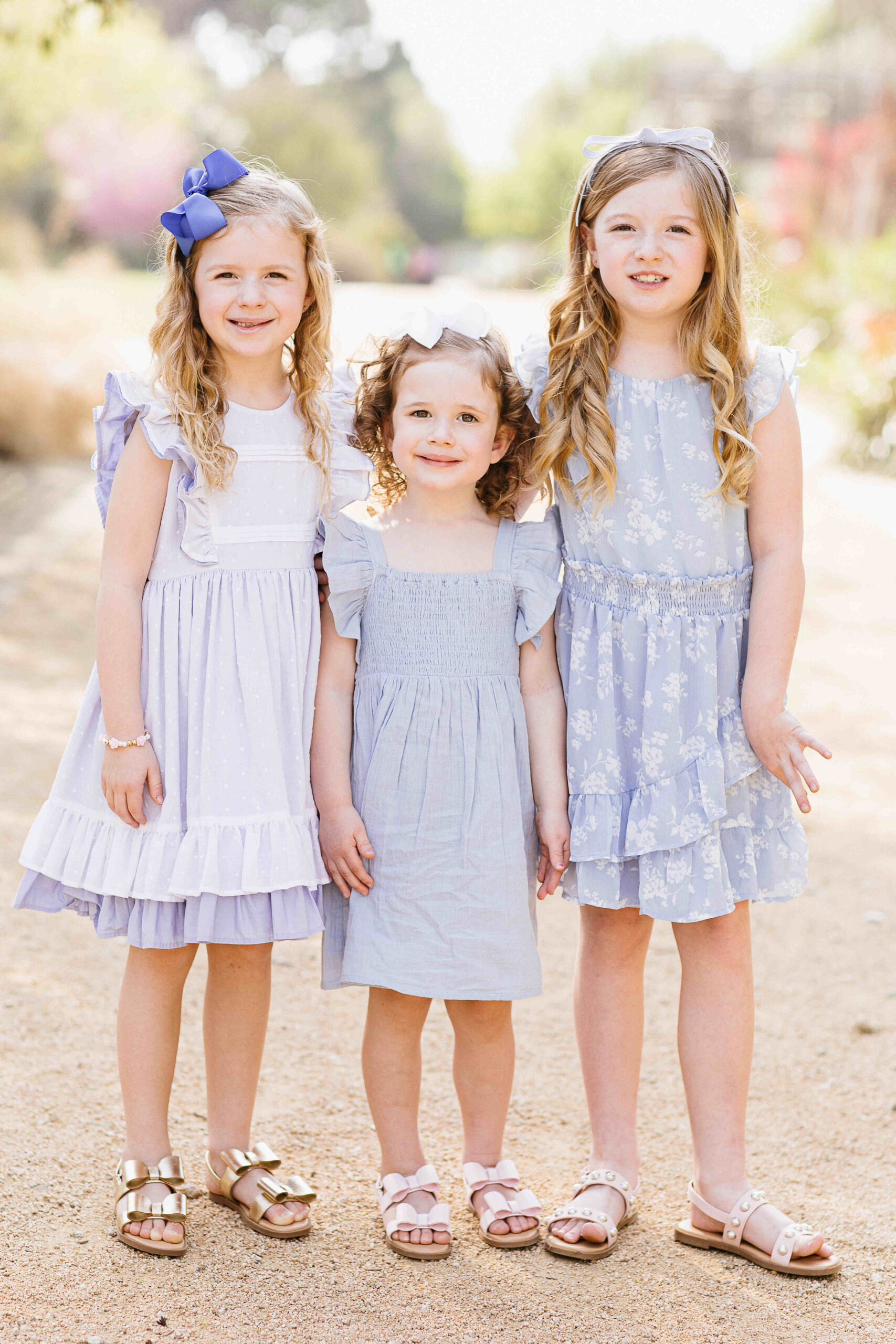 JCrane Photography, Spring family portraits, Photography outfit ideas