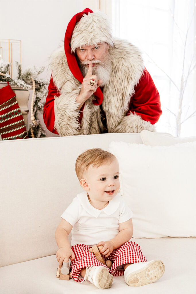 Mini photo sessions for the holidays, North Carolina holiday portraits, JCrane Photography, Raleigh holiday mini sessions, Raleigh Santa mini sessions