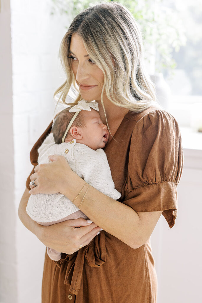 Maternity and newborn photography Raleigh NC, Newborn and maternity photographer Raleigh, JCrane Photography, Raleigh Portrait Photography, Lifestyle Family Photography