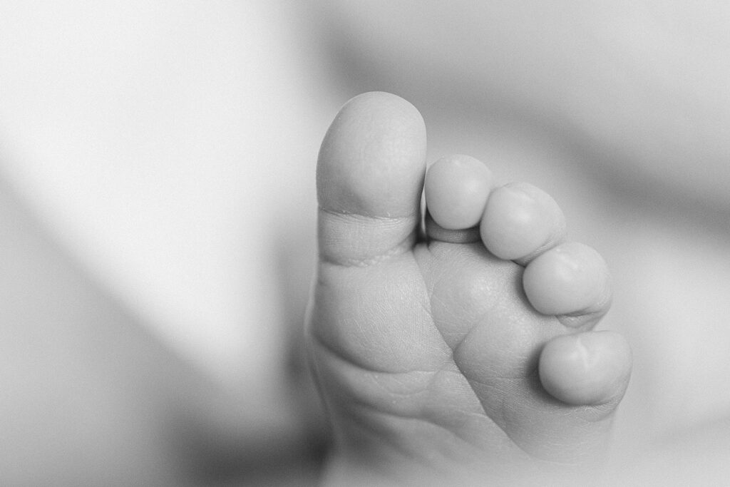 Newborn session in Raleigh, Professional newborn photographer Raleigh NC, JCrane Photography, Raleigh Portrait Photography, Lifestyle Family Photography