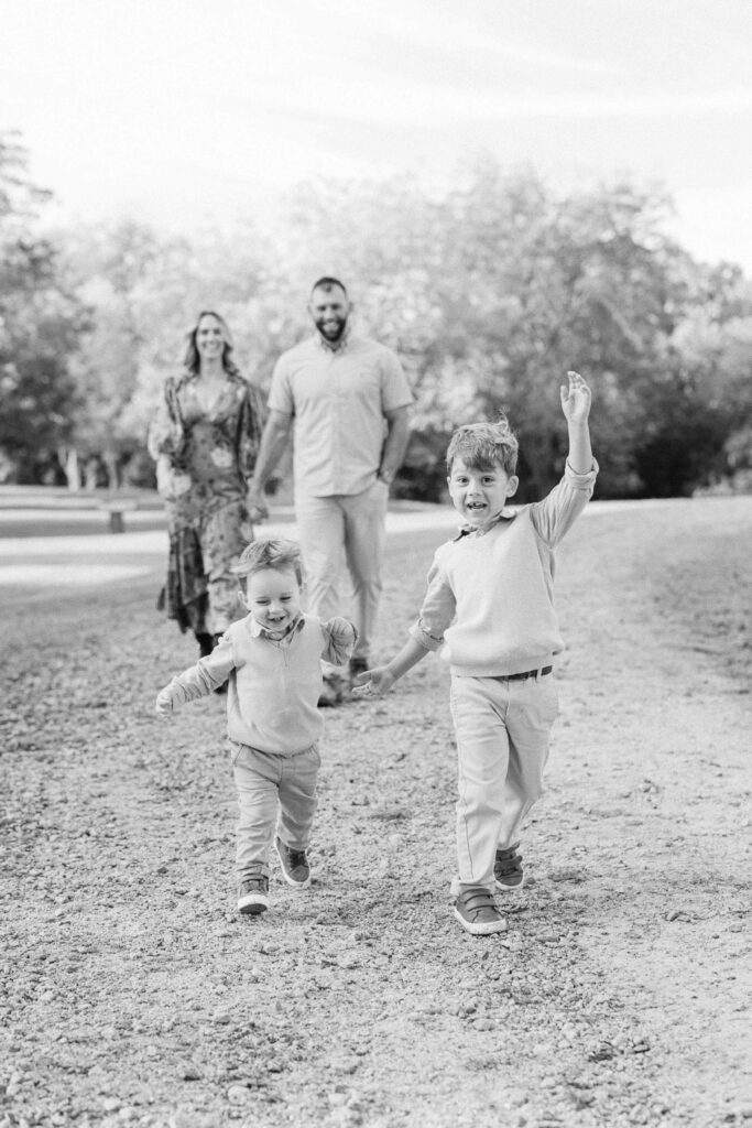 What to wear for family photos, Family photography mini sessions, Historic Oak View Portraits, JCrane Photography, Raleigh Family Photography