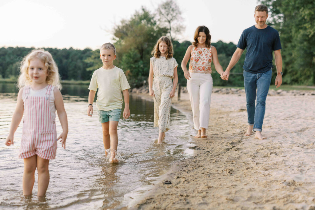 Mother’s Day mini sessions, North Carolina Portrait Photographer, Lake Johnson Portraits, JCrane Photography, Raleigh Family Photography