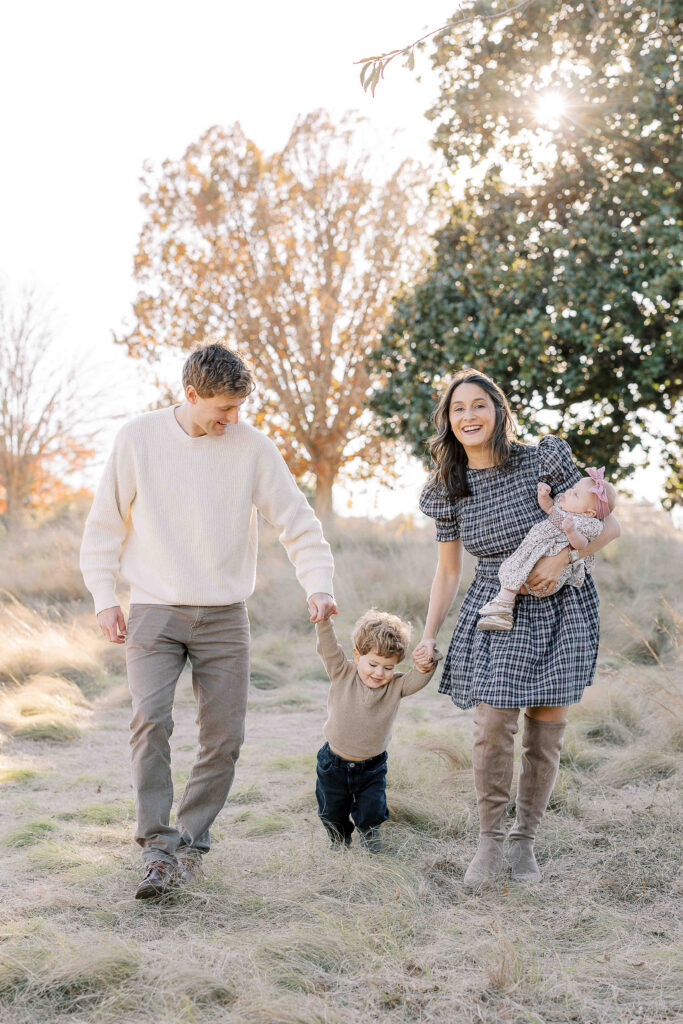 Raleigh outdoor family portraits, NCMA Portraits, JCrane Photography, Raleigh Family Photography