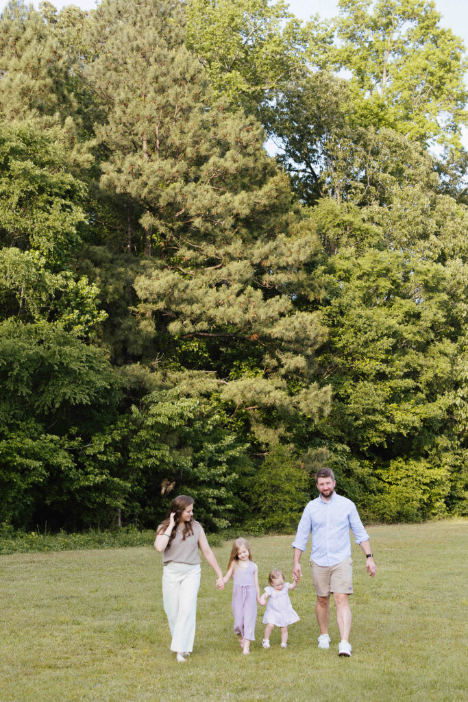 best outfits for outdoor photos, coordinated family photo outfits, JCrane Photography, Raleigh family photographer
