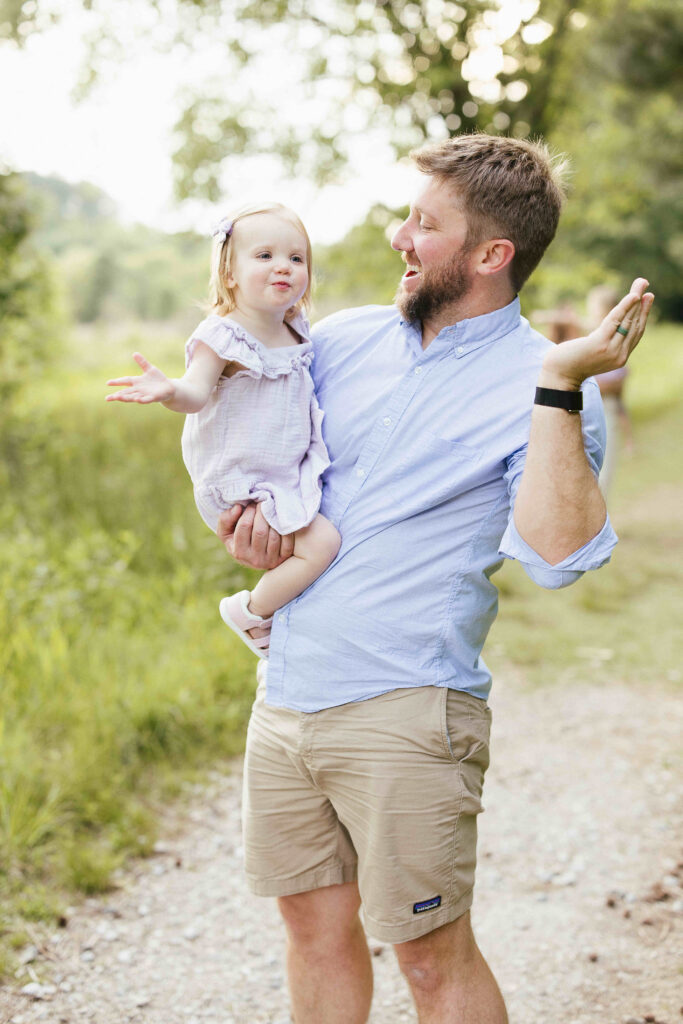 outdoor family photos Raleigh, what to wear for family photos Raleigh, JCrane Photography, Raleigh family photographer