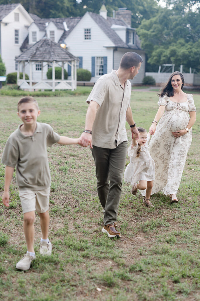 Photography outfit ideas, JCrane Photography, Raleigh family photographer