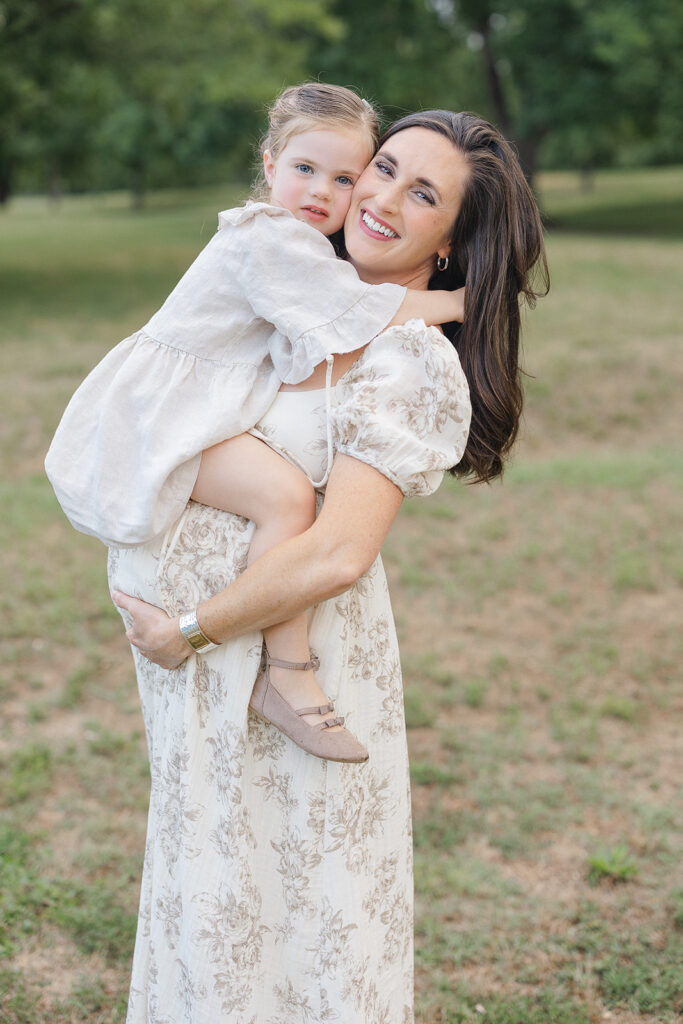 coordinated family photo outfits, JCrane Photography, Raleigh family photographer