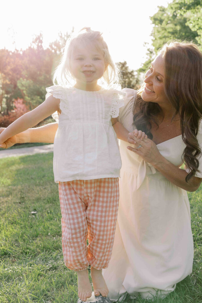 Book Raleigh family photographer, JCrane Photography, Raleigh family photographer, Lifestyle Photographer