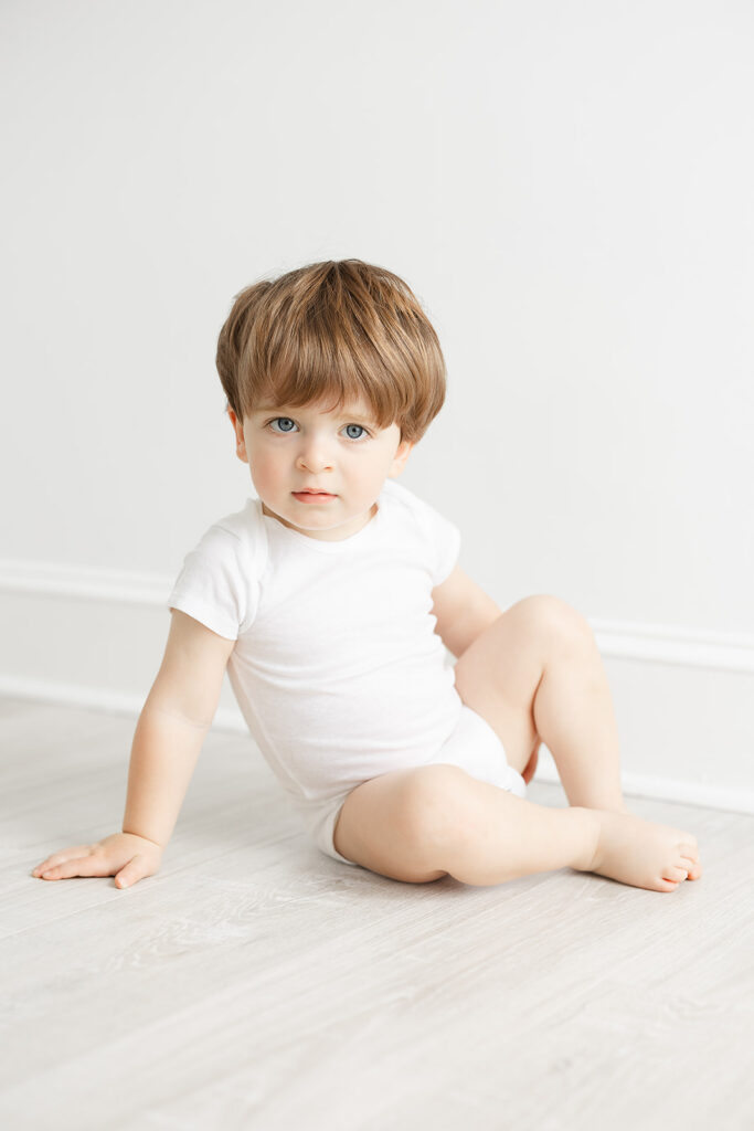 how to prepare kids for family photos, First-year milestone sessions Raleigh, JCrane Photography, Raleigh family photographer